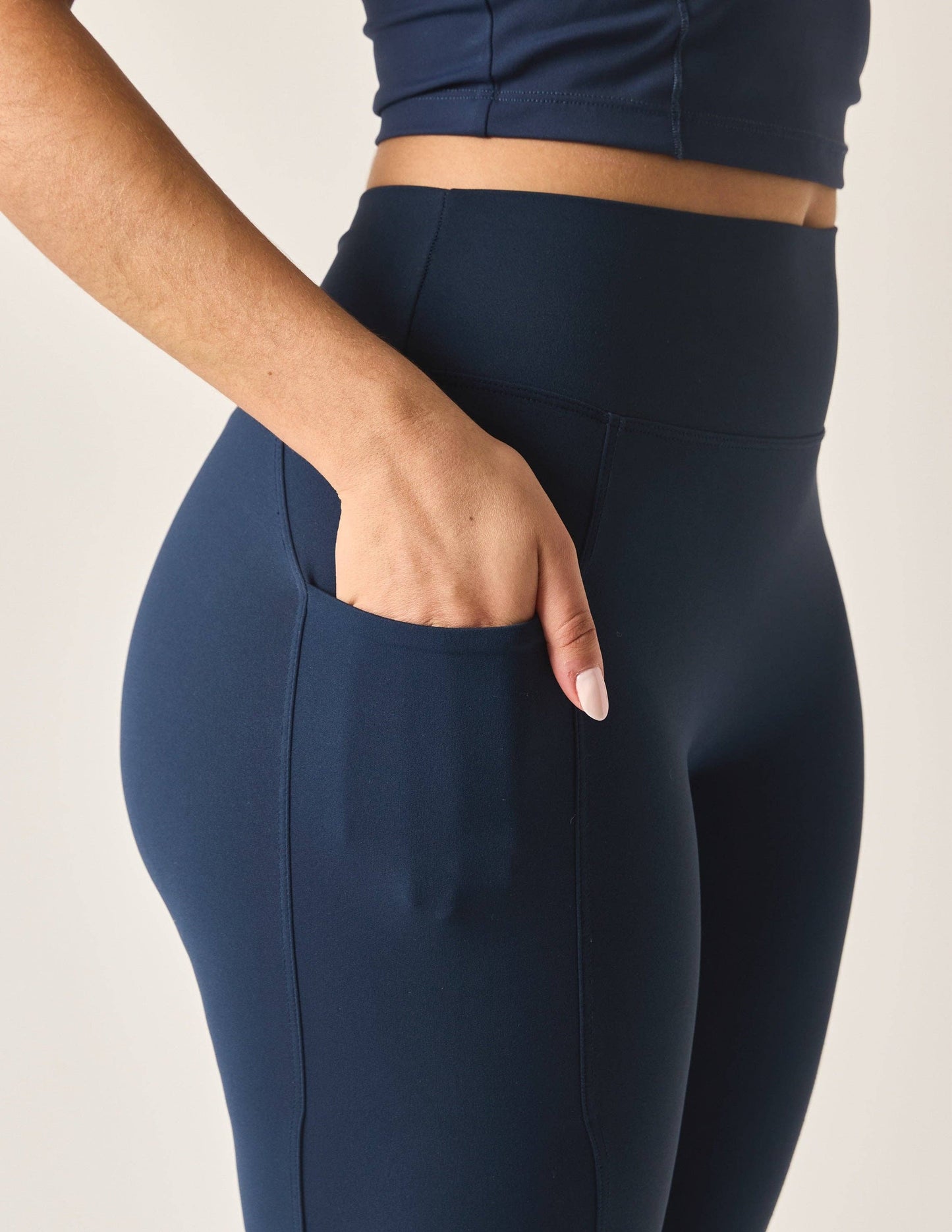 Luxe Compression 2 Pocket Legging