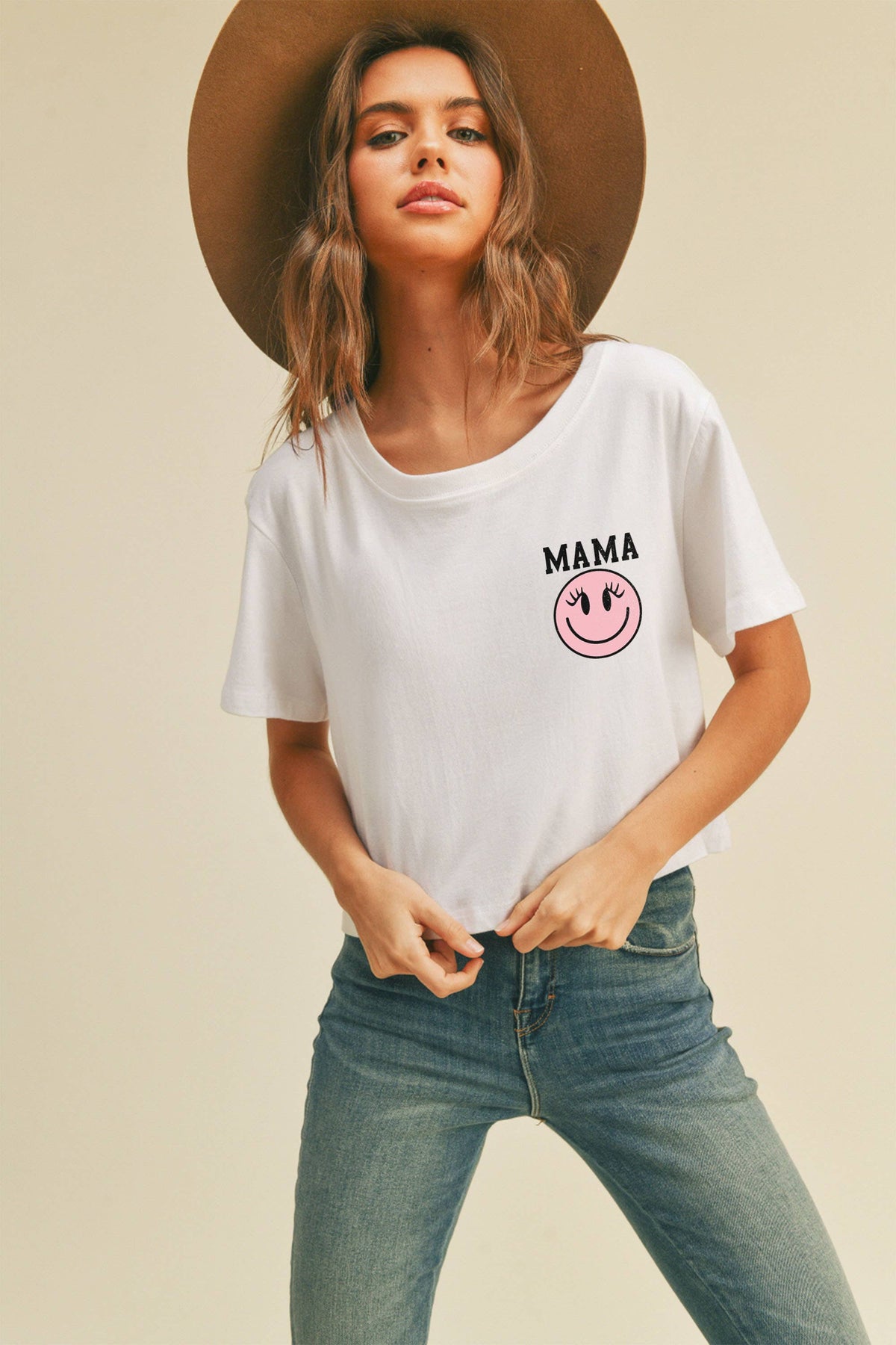 Mama Smile Graphic Short Cropped T-Shirt
